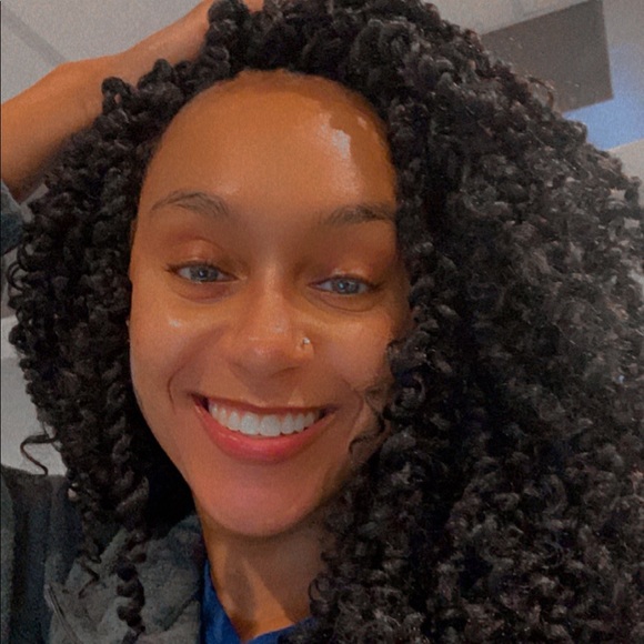 Meet your Posher, Jasmine - Picture 1 of 1